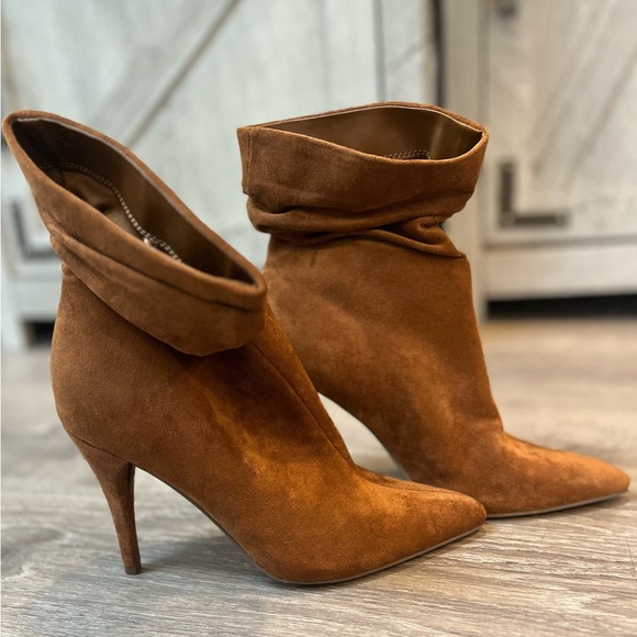 🍁❣️🍂Brand New Forever 21 Slouchy Suede Stiletto Booties, size 7🍁❣️🍂 - Picture 4 of 10